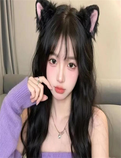 《首富千金离婚后飒翻豪门》叙事手法解析：时间线安排与视角切换技巧探讨